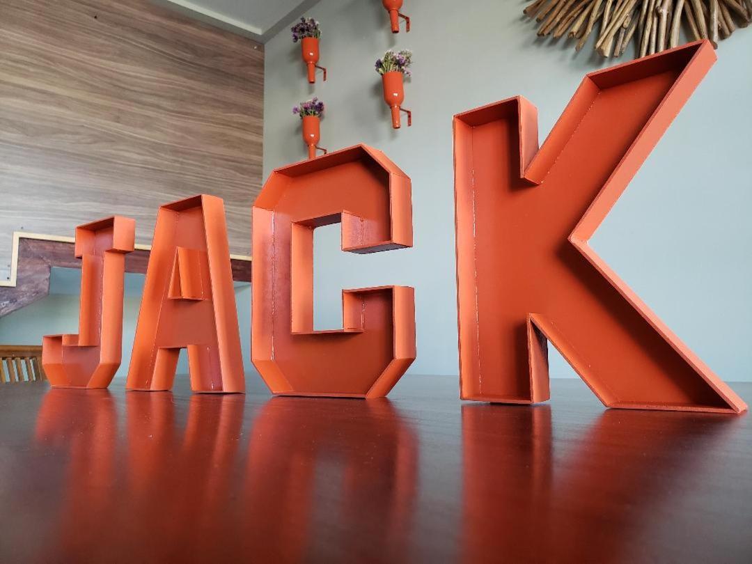 Jack Hostales León Zewnętrze zdjęcie